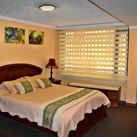 Kinde House Bed & Breakfast Quito Dış mekan fotoğraf