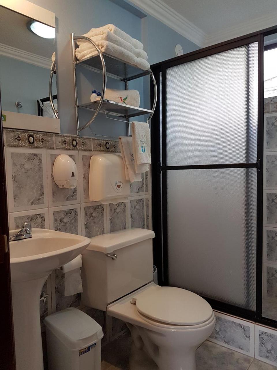 Kinde House Bed & Breakfast Quito Oda fotoğraf